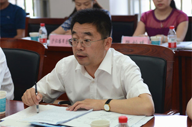 刘前贵考察巢湖学院照 2 .jpg